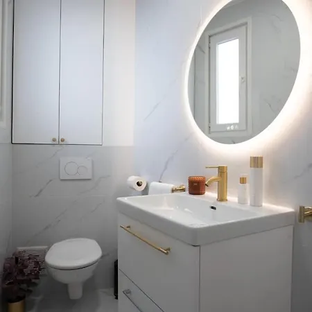 Apartment Beau Sous-plex Avec Jacuzzi